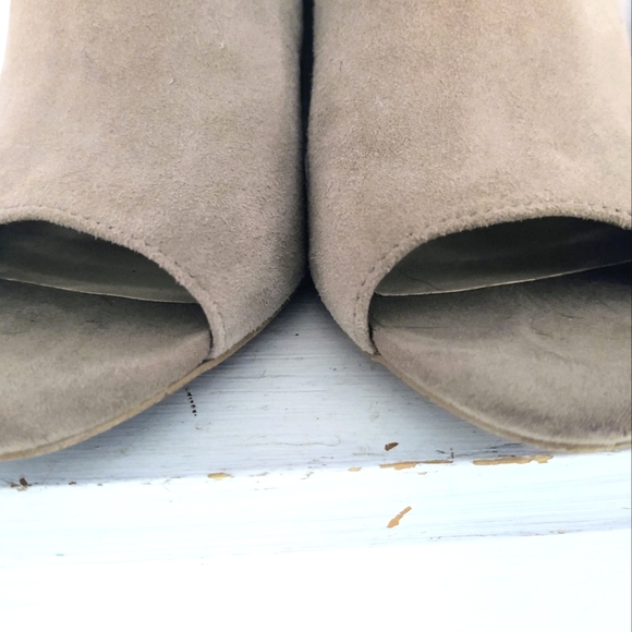 Jessica Simpson Booties - Picture 7 of 10